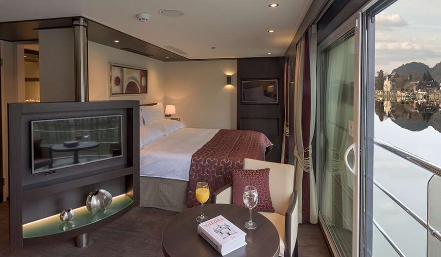 Avalon View Royal Suite 1.jpg